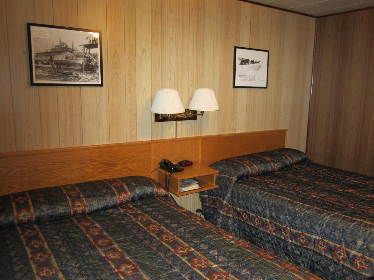 Airport Chalet Вайтгорс Екстер'єр фото