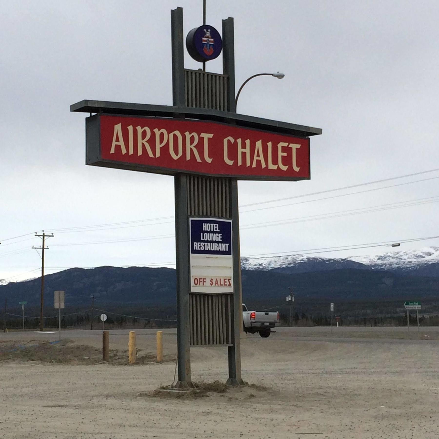 Airport Chalet Вайтгорс Екстер'єр фото